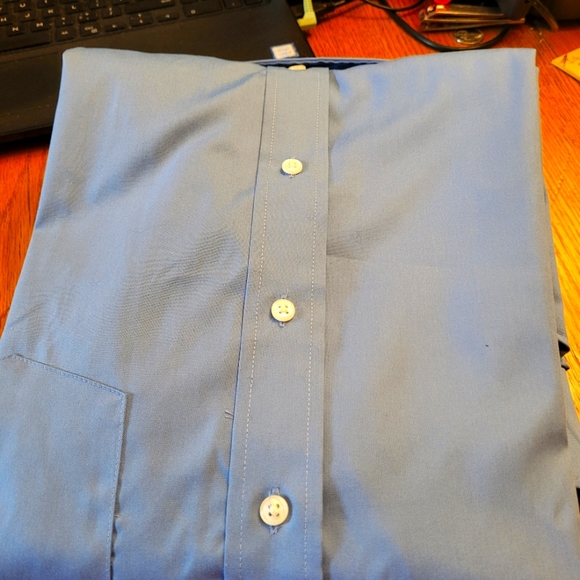 Big man's Shirt - Picture 5 of 5